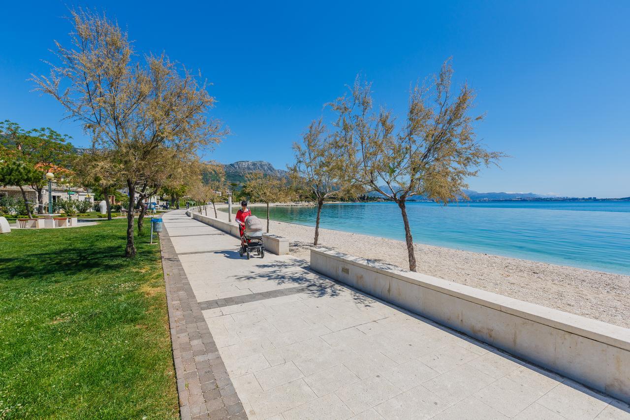 Apartment Afrodita Kaštela Екстериор снимка